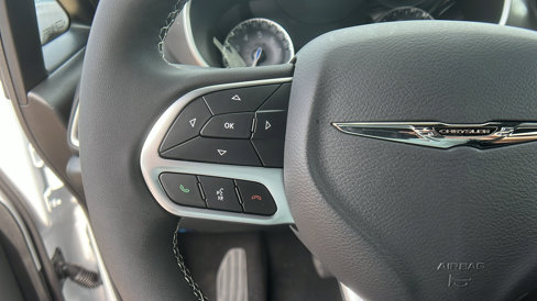 New 2026 Chrysler Voyager LX image 24
