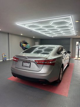 Used 2015 Toyota Avalon XLE image 6