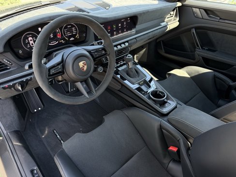 Certified 2025 Porsche 911 GT3 image 4