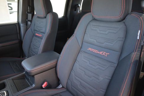 New 2026 Nissan Frontier SV image 23