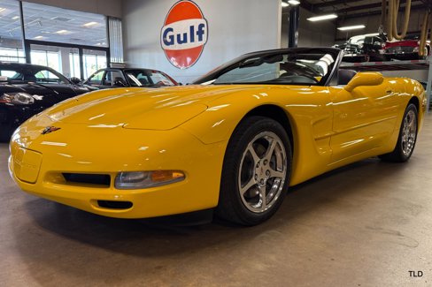 Used 2002 Chevrolet Corvette Convertible w/ Preferred Equipment Group2 image 7