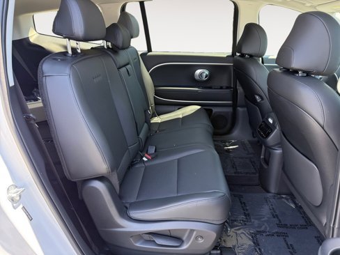 Certified 2026 Hyundai Ioniq 9 SEL image 18
