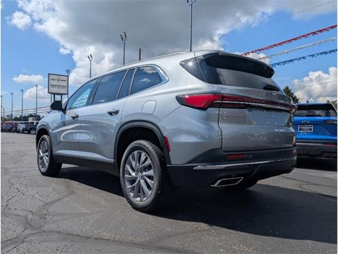 New 2026 Buick Enclave Preferred w/ Power Package image 5