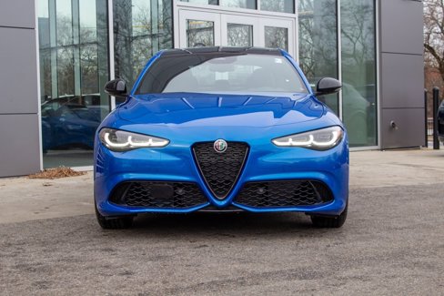 New 2025 Alfa Romeo Giulia AWD w/ Driving Assist Package image 2