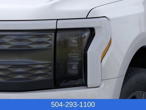 New 2025 Ford F150 Lightning Lariat image 18