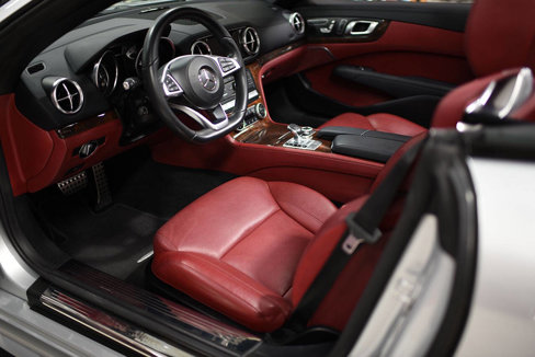 Used 2017 Mercedes-Benz SL 550 image 10