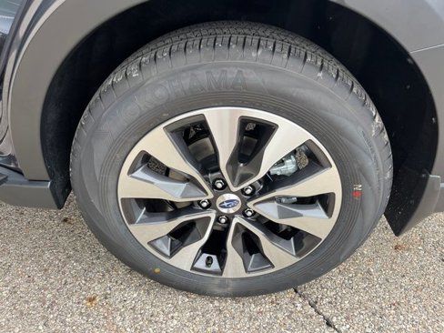 New 2025 Subaru Outback Touring image 21