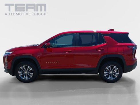 New 2026 Chevrolet Equinox LT w/ LPO, Floor Liner Package image 4