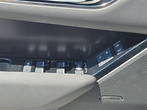 New 2026 Land Rover Range Rover Velar Dynamic SE image 28