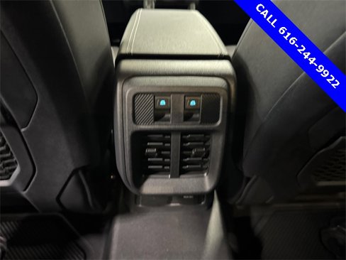 New 2025 Ford Bronco Badlands image 17