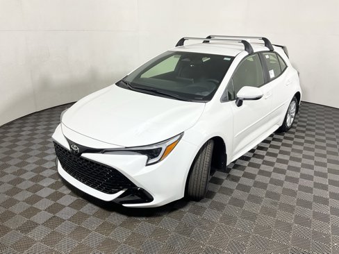 New 2025 Toyota Corolla SE image 9