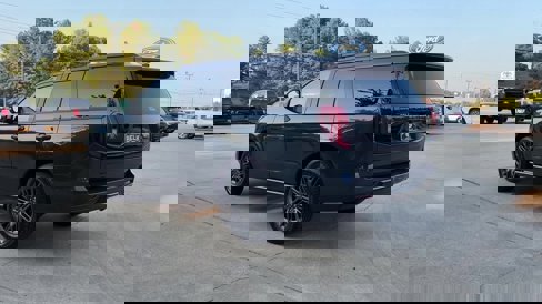 New 2025 Ford Expedition Platinum image 4
