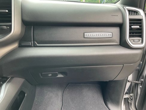Used 2019 RAM 1500 Big Horn image 32