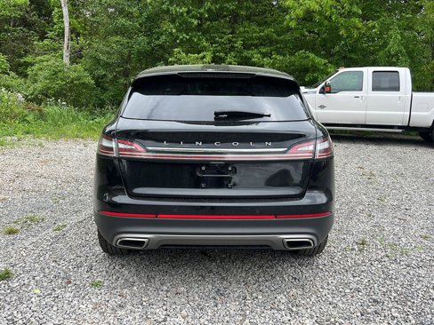 Used 2022 Lincoln Nautilus AWD w/ Premium Package image 5