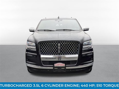 Used 2024 Lincoln Navigator L Black Label image 9