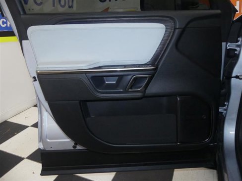 Used 2024 Rivian R1T Adventure image 23