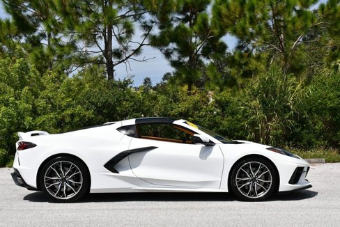 Used 2023 Chevrolet Corvette Stingray Premium Cpe w/ Z51 Performance Package image 7