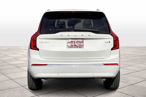 New 2026 Volvo XC90 B6 Plus w/ Protection Package Premier image 6