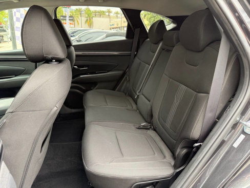 Used 2022 Hyundai Tucson SEL w/ Convenience Package image 32