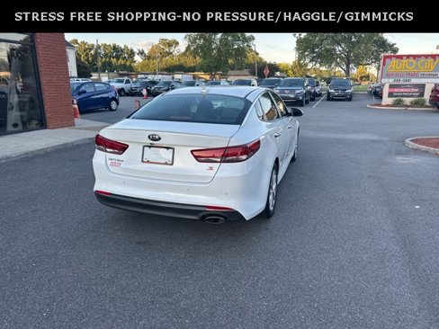 Used 2018 Kia Optima S image 25