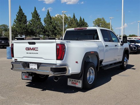 New 2025 GMC Sierra 3500 Pro image 11