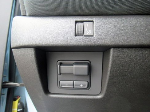 New 2025 Chevrolet Colorado Z71 w/ Z71 Convenience Package 2 image 26