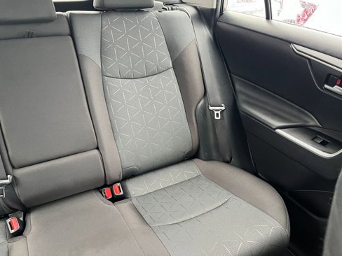 Used 2024 Toyota RAV4 XLE image 34