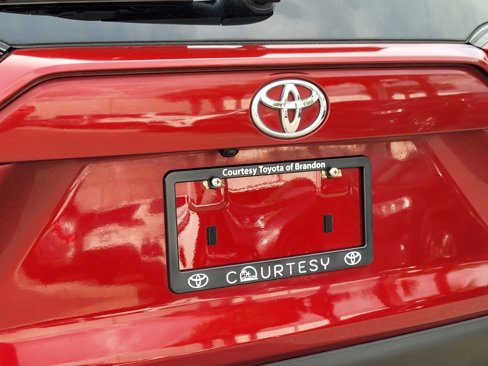 Certified 2021 Toyota RAV4 XLE Premium image 11