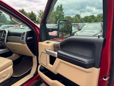 Used 2017 Ford F250 Lariat w/ Chrome Package image 17