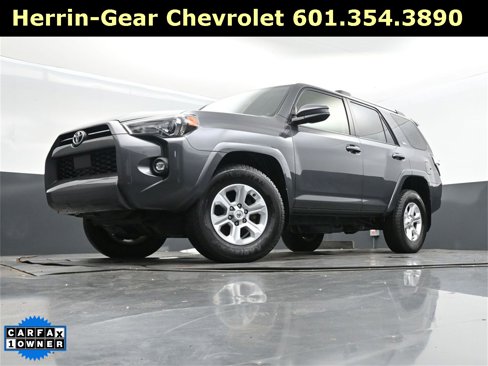 Used 2023 Toyota 4Runner SR5 image 35