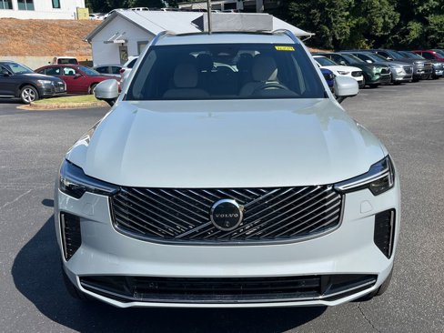New 2026 Volvo XC90 B6 Plus w/ Protection Package Premier image 10