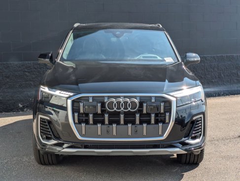 New 2025 Audi Q7 3.0T Prestige image 2