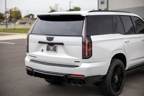 Used 2025 Cadillac Escalade V image 19