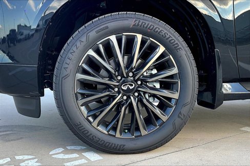 New 2026 INFINITI QX80 Autograph w/ Premium Cargo Package image 18