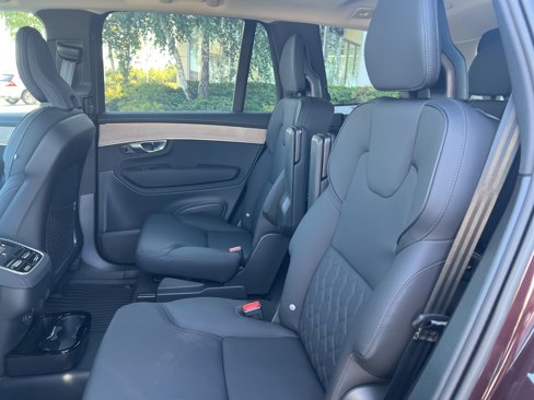 New 2026 Volvo XC90 B6 Plus image 29