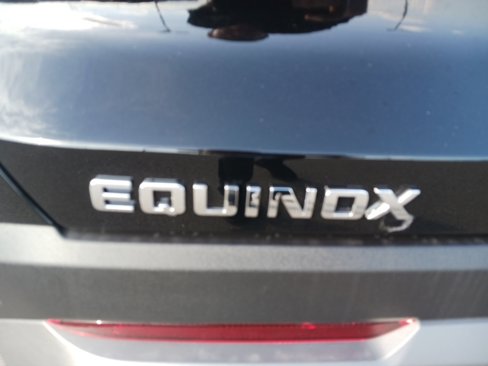 New 2026 Chevrolet Equinox LT w/ Convenience Package II image 8