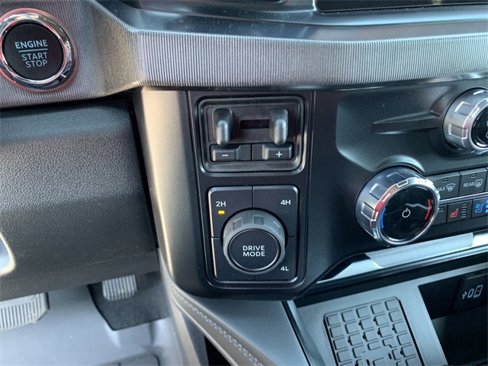 Used 2025 Ford F450 Platinum image 26