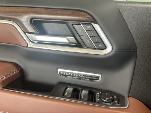 New 2025 GMC Sierra 1500 Denali Ultimate image 11
