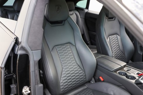 Used 2021 Lamborghini Urus image 64