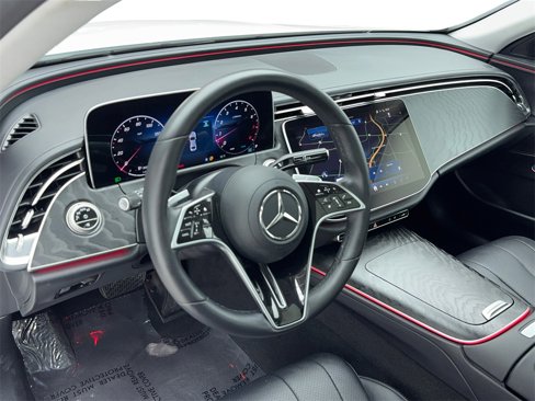 Used 2025 Mercedes-Benz E 350 Sedan image 14