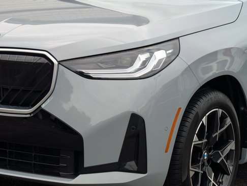 Certified 2025 BMW X3 xDrive30i image 11