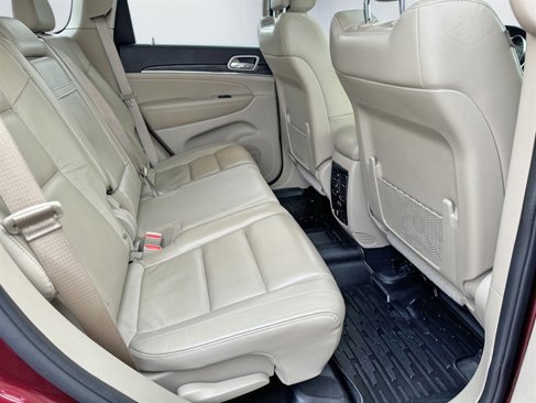 Used 2021 Jeep Grand Cherokee Limited image 22