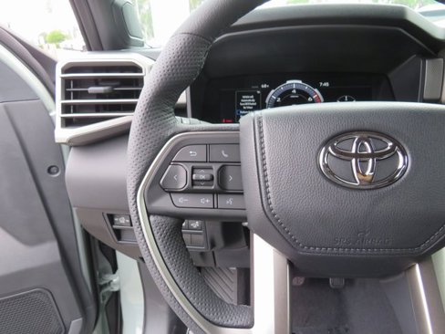 New 2025 Toyota Tundra Limited image 38