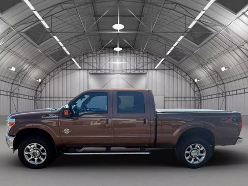 Used 2011 Ford F350 Lariat w/ Lariat Interior Pkg image 3