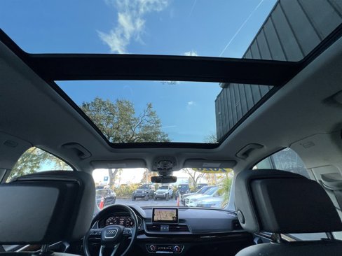 Used 2020 Audi Q5 2.0T Premium Plus w/ Premium Plus Package image 19