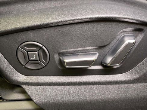 New 2025 Audi RS Q8 performance image 17