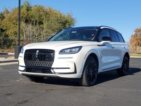 New 2026 Lincoln Corsair Premiere image 2