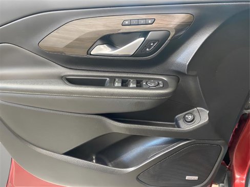 Used 2019 GMC Terrain Denali w/ Advanced Safety Package image 22