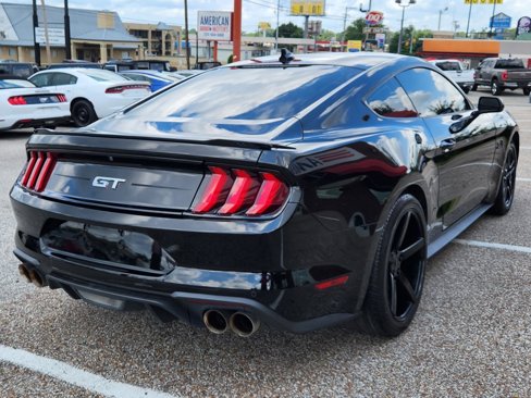 Used 2022 Ford Mustang GT image 8