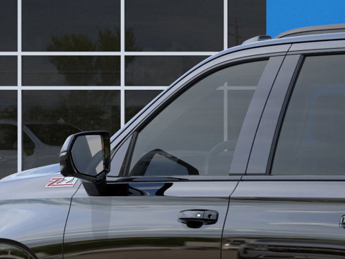 New 2026 Chevrolet Suburban Z71 w/ Z71 Off-Road Package image 12